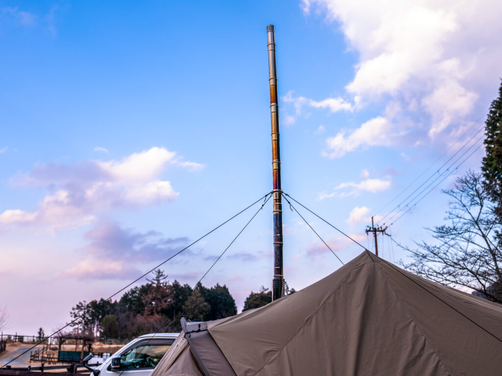 GINGAと薪ストーブの煙突